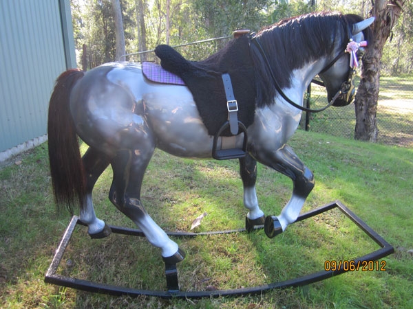 Airbrushed horse finished
