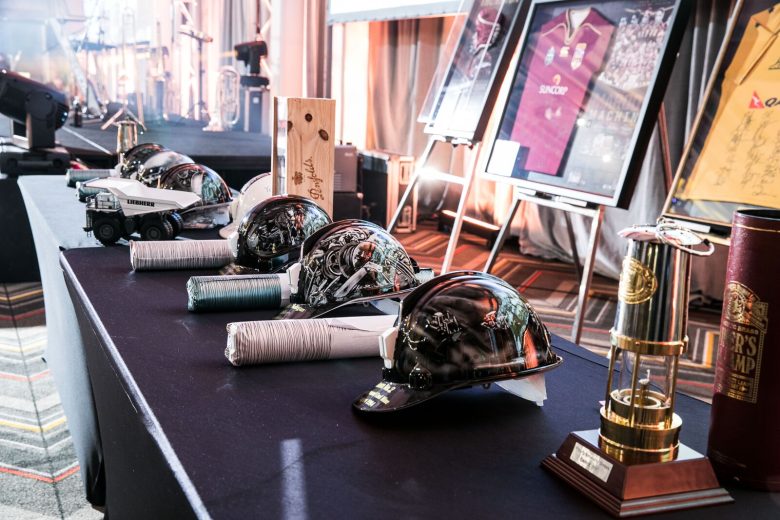 custom airbrushed hard hats by alison arts custom paint and airbrushing